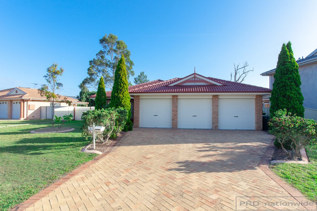 7 Brentwood Terrace THORNTON 2