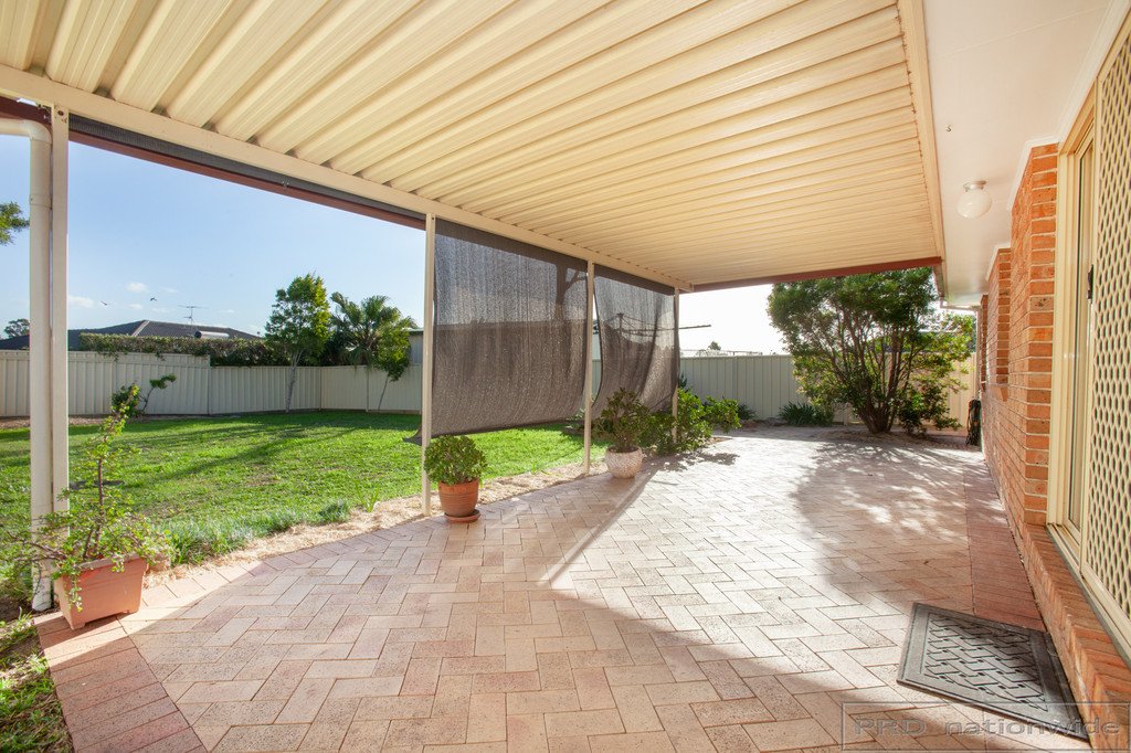 7 Brentwood Terrace THORNTON 4