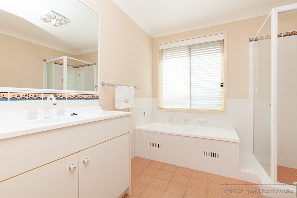 7 Brentwood Terrace THORNTON 20