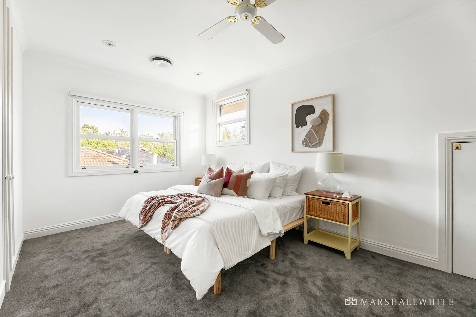 7 Bretonneux Square, Malvern East, VIC