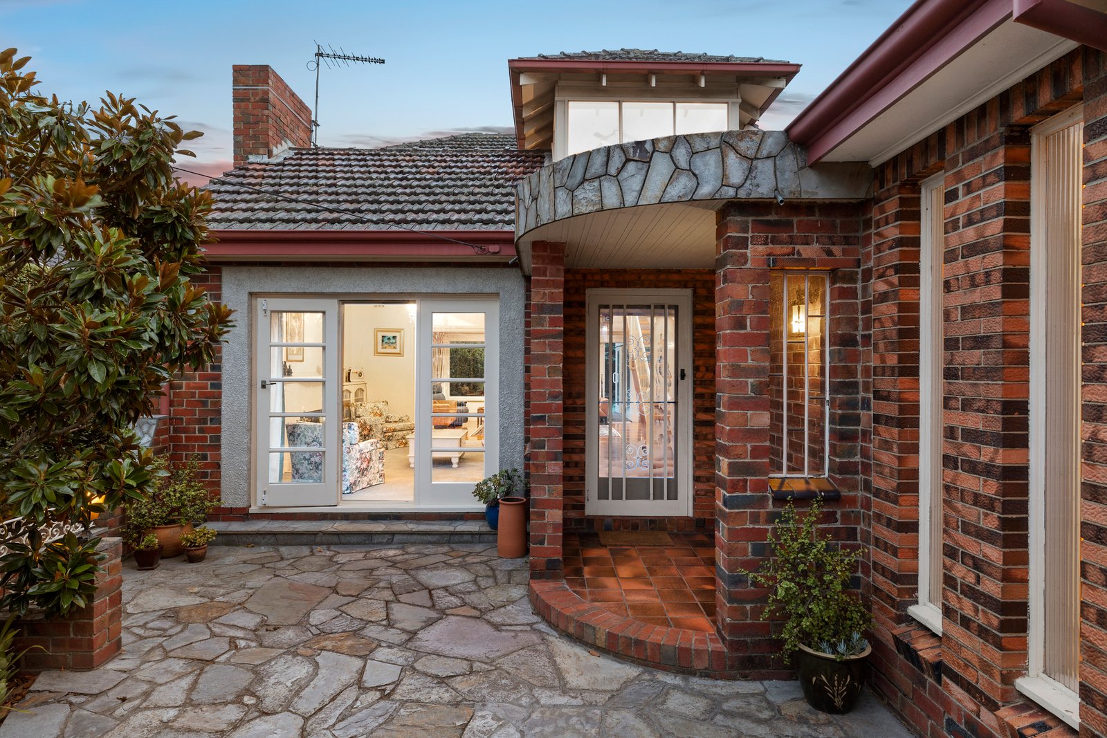 Gallery: 7 Bridge Street