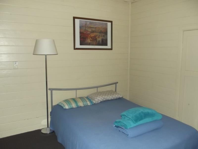 7 Broughton Street TUMUT 6