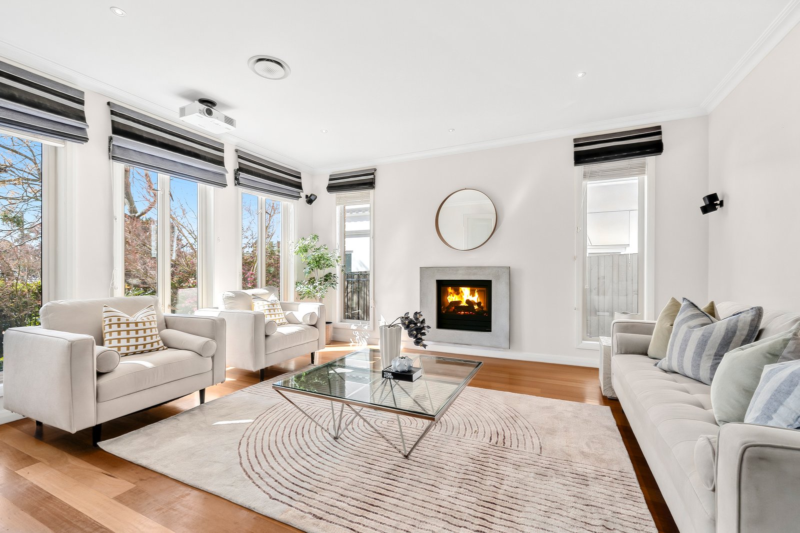 Gallery: 7 Bruce Street