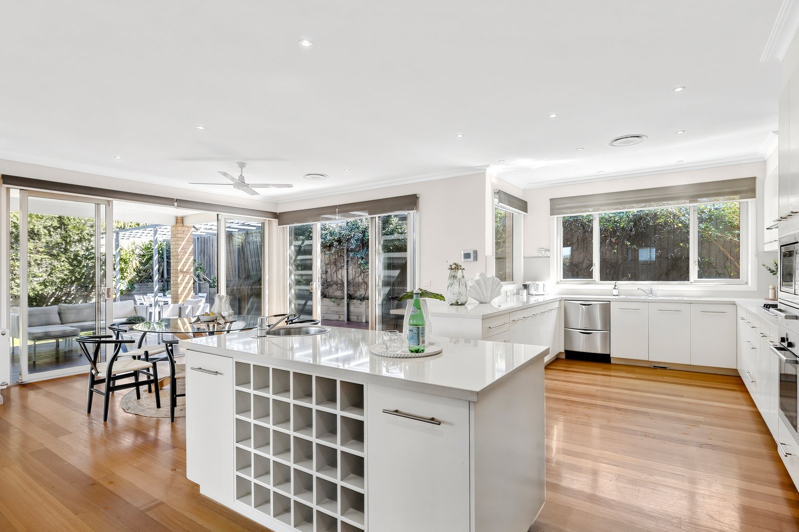 Gallery: 7 Bruce Street