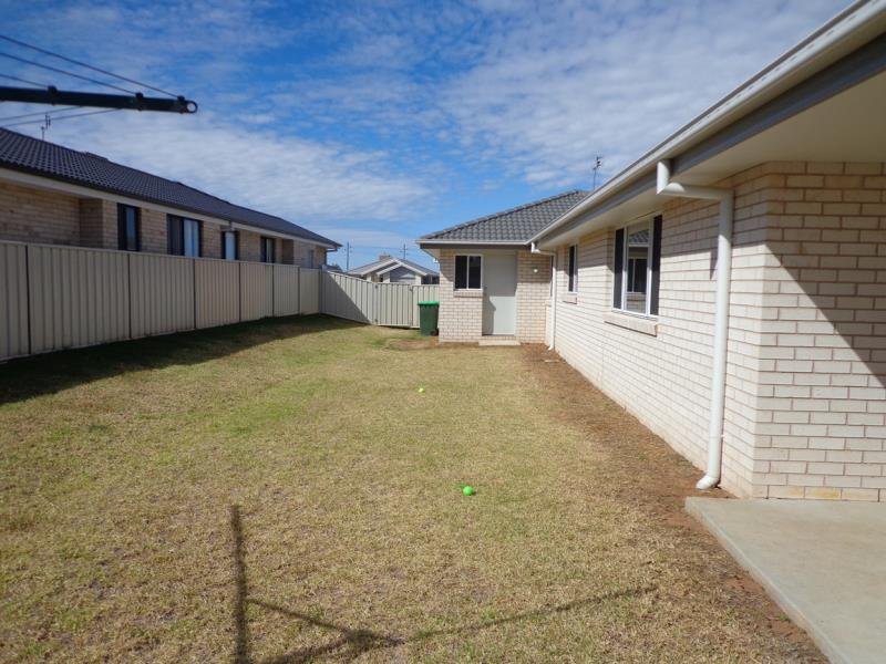 7 Brushbox Grove TAMWORTH 2