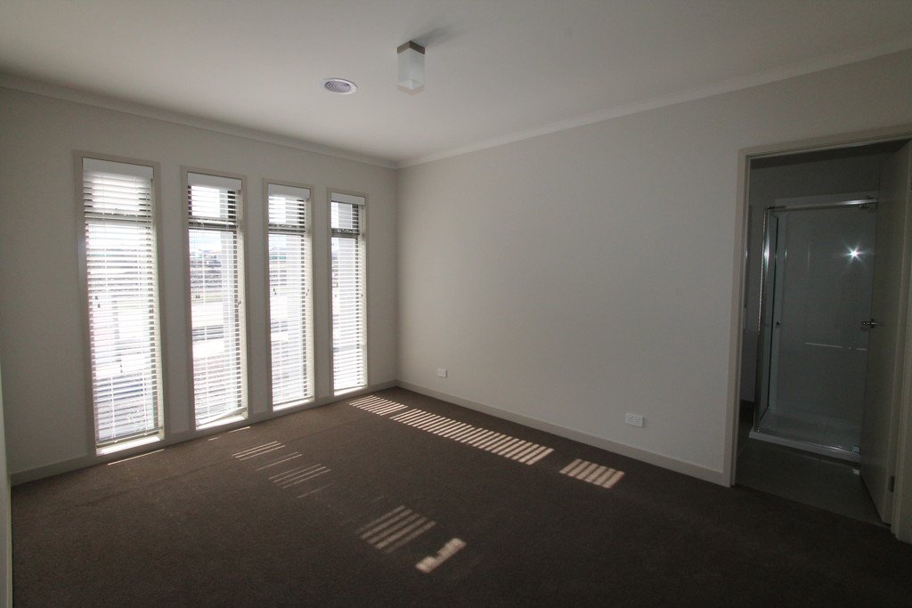 7 Buchanan Drive Lucas 2