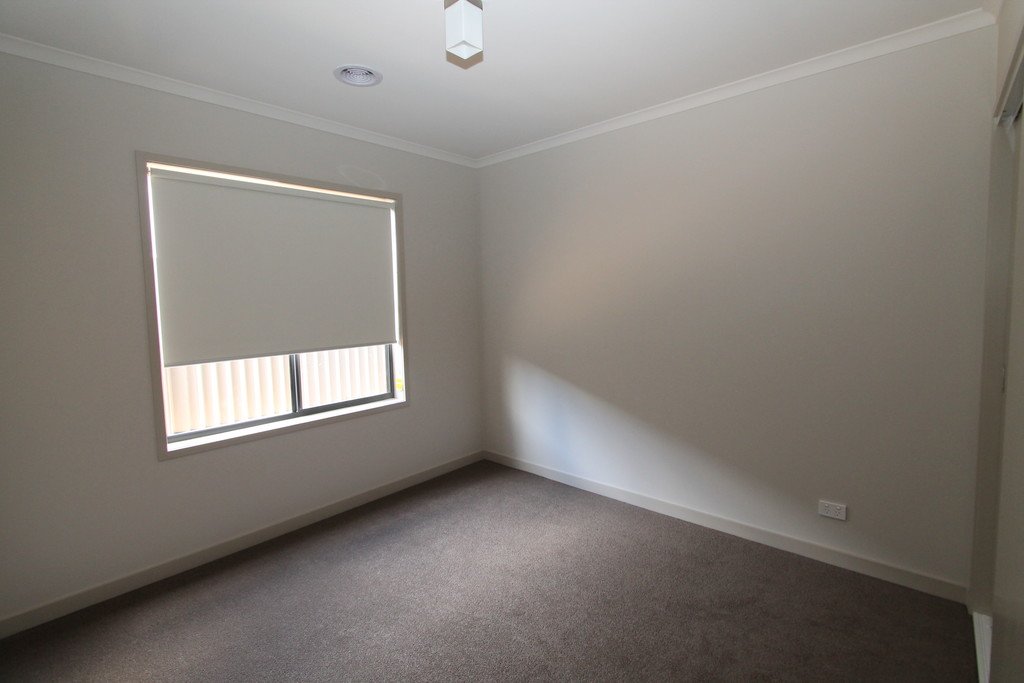 7 Buchanan Drive Lucas 8