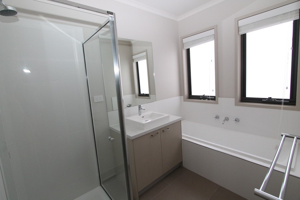 7 Buchanan Drive Lucas 9