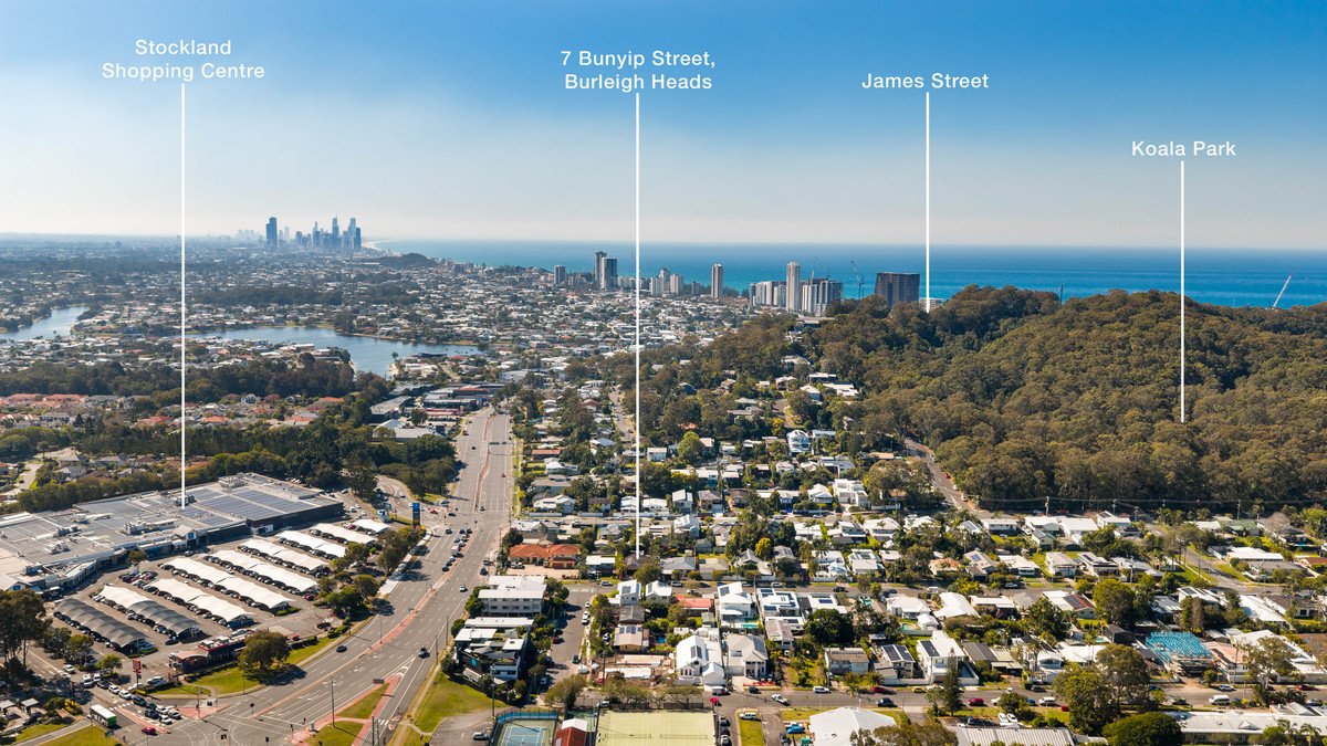 7 Bunyip Street BURLEIGH HEADS 2