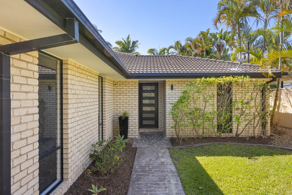 7 Bunyip Street BURLEIGH HEADS 5