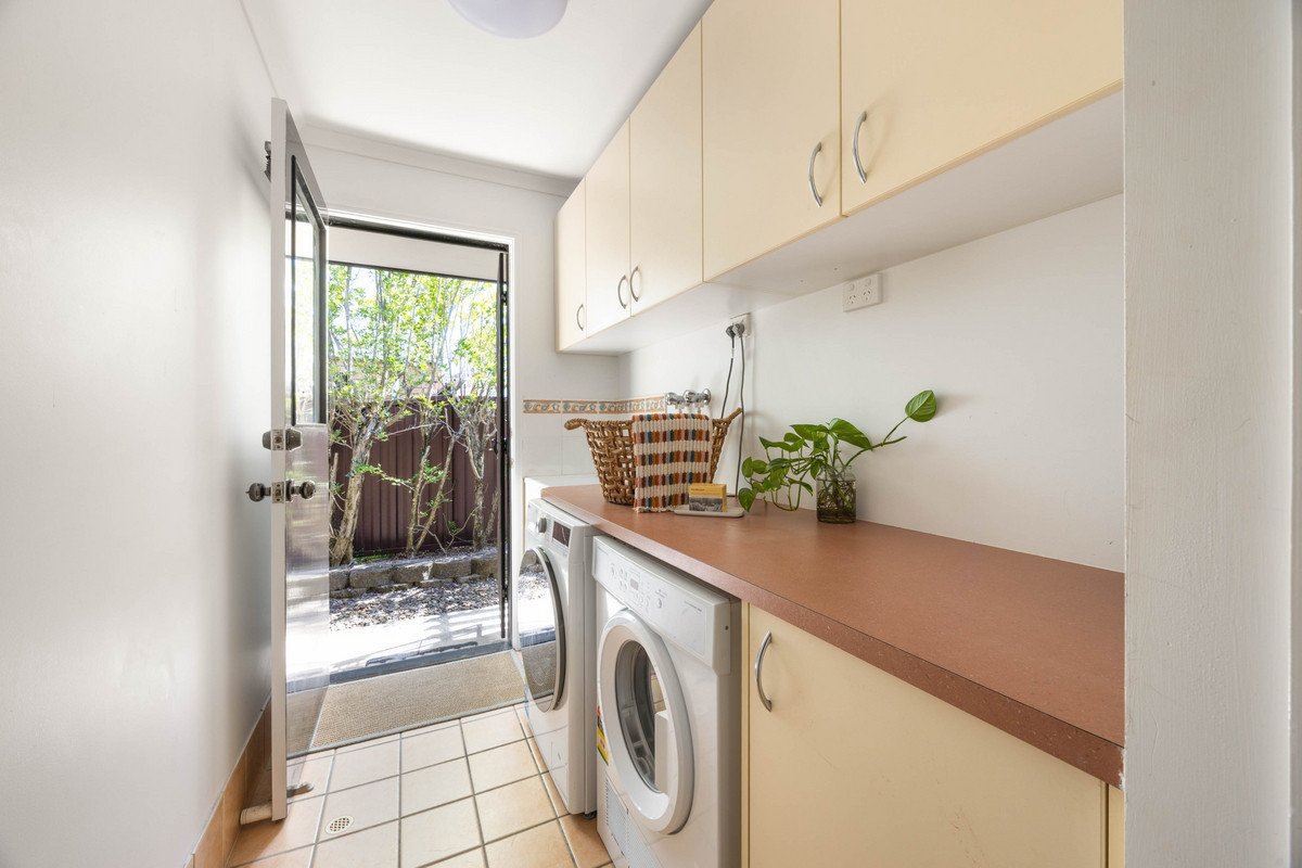 7 Bunyip Street BURLEIGH HEADS 17