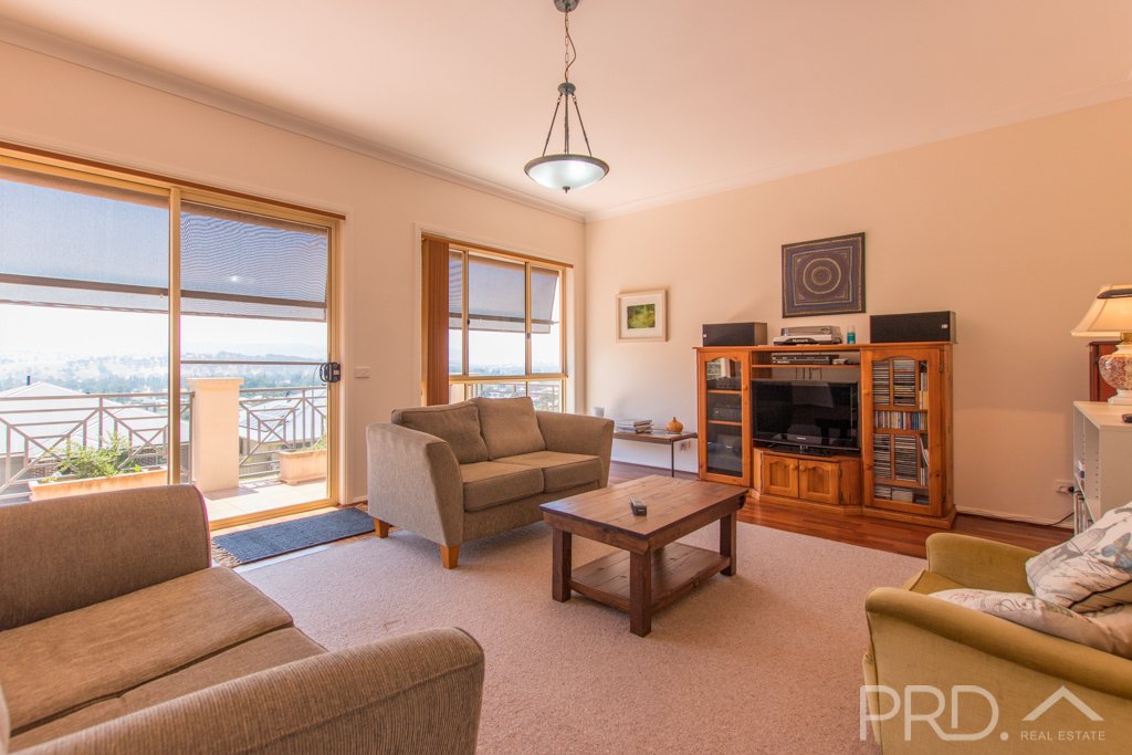 7 Burbury Mews TUMUT 7