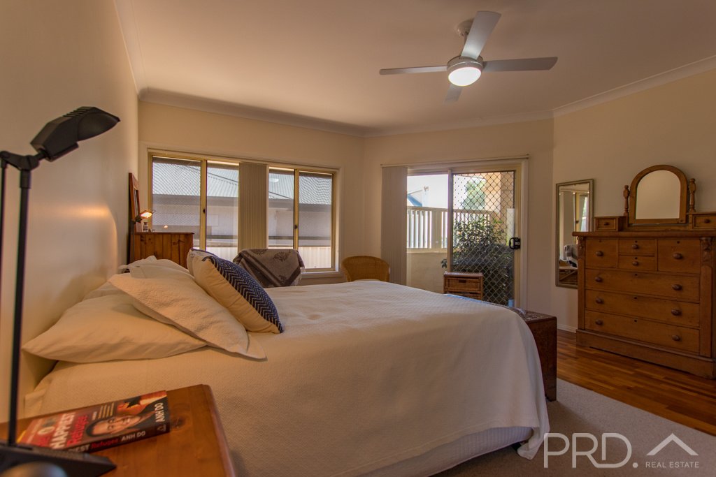 7 Burbury Mews TUMUT 14