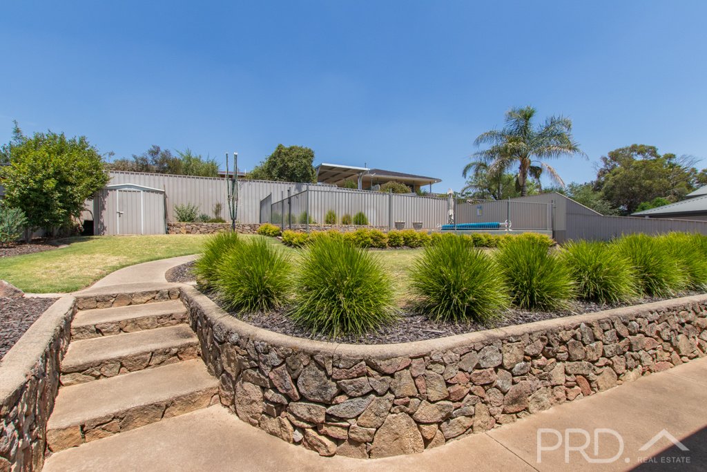 7 Burbury Mews TUMUT 22