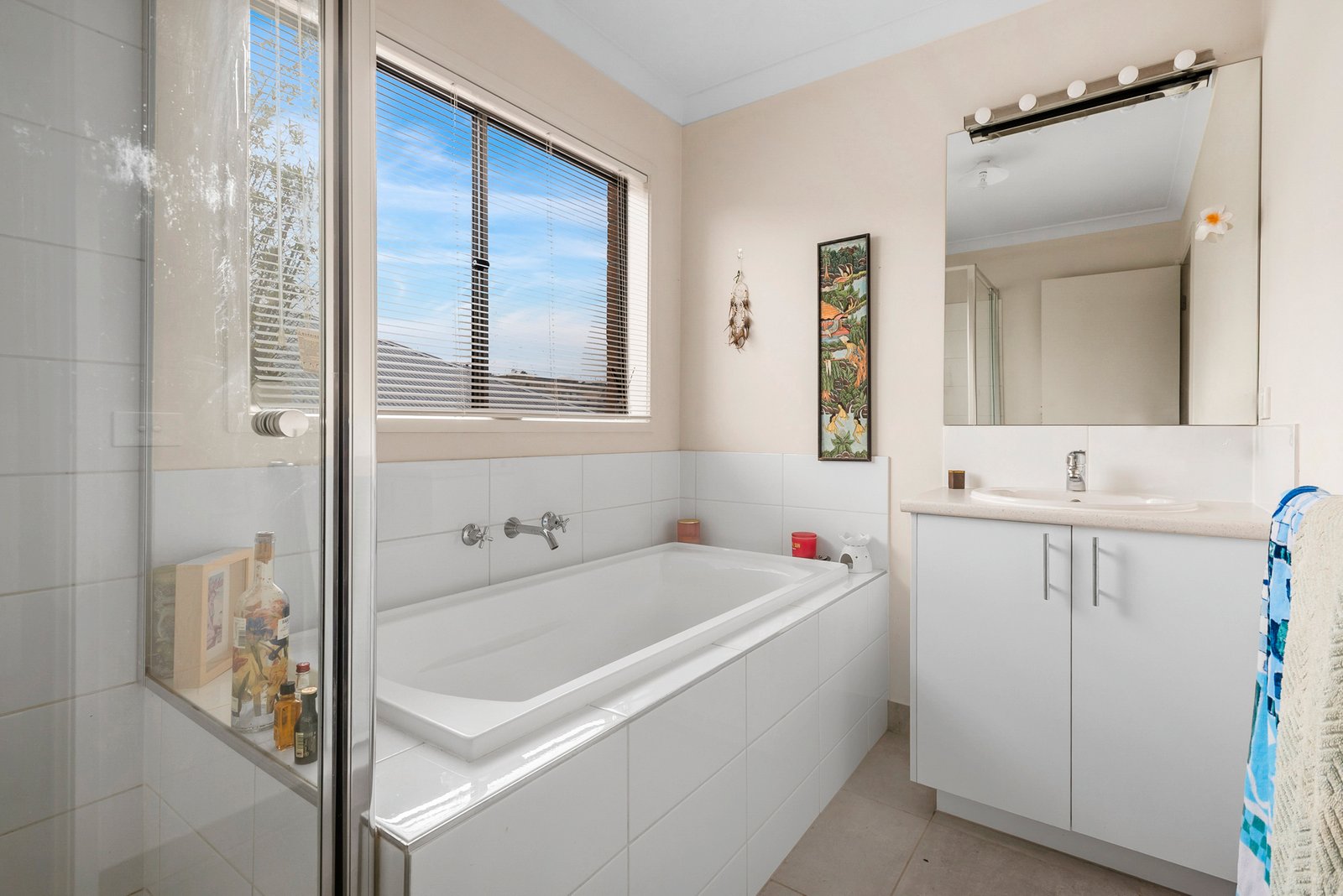 Real Estate and Property in 7 Burnham Court, Sunbury, VIC