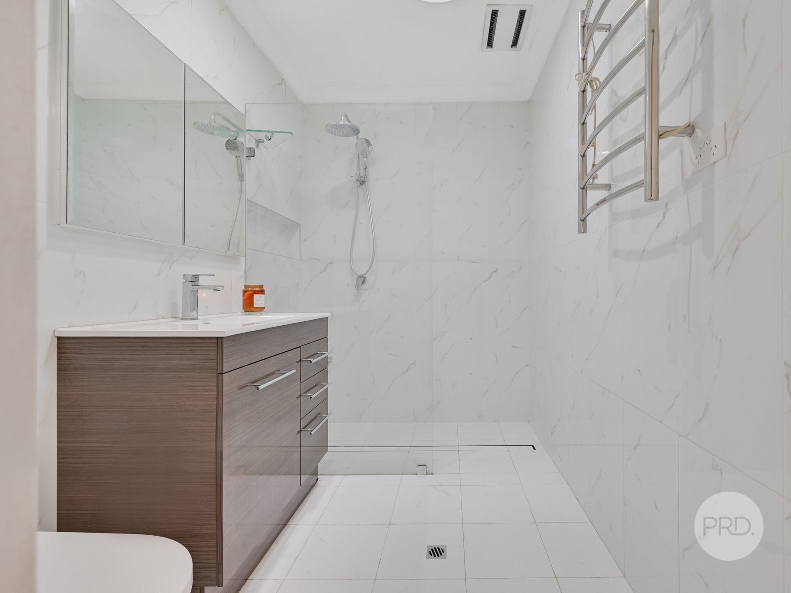 7 Butler Crescent SOUTH PENRITH 8