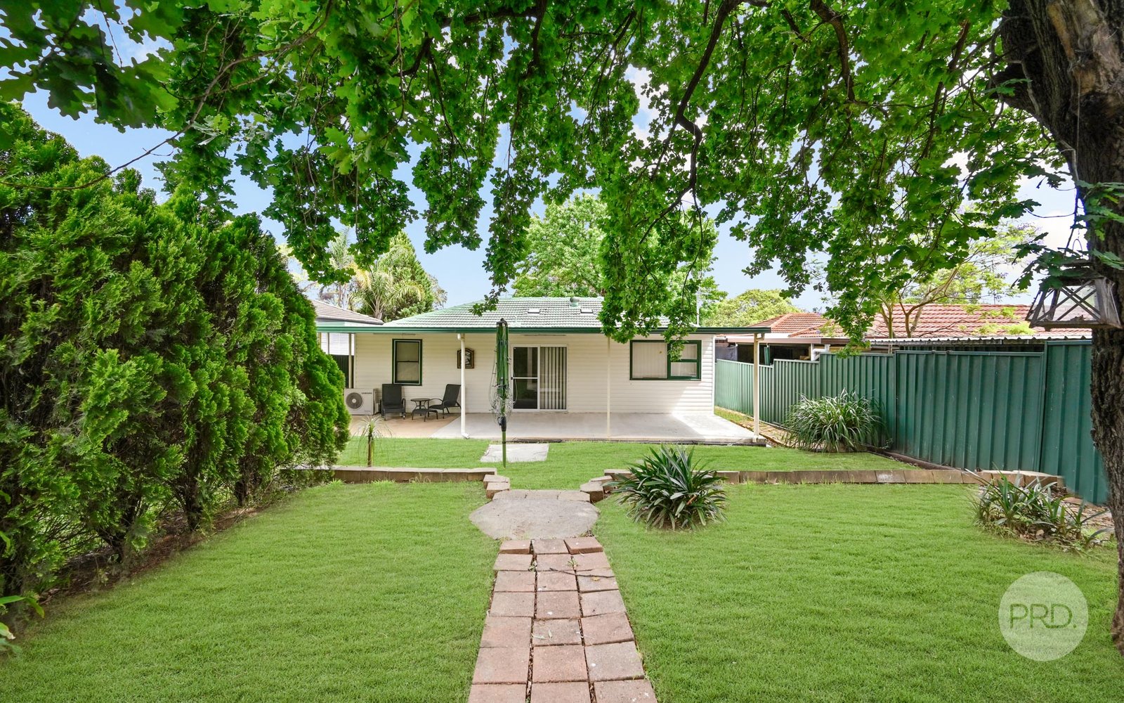 7 Butler Crescent SOUTH PENRITH 11