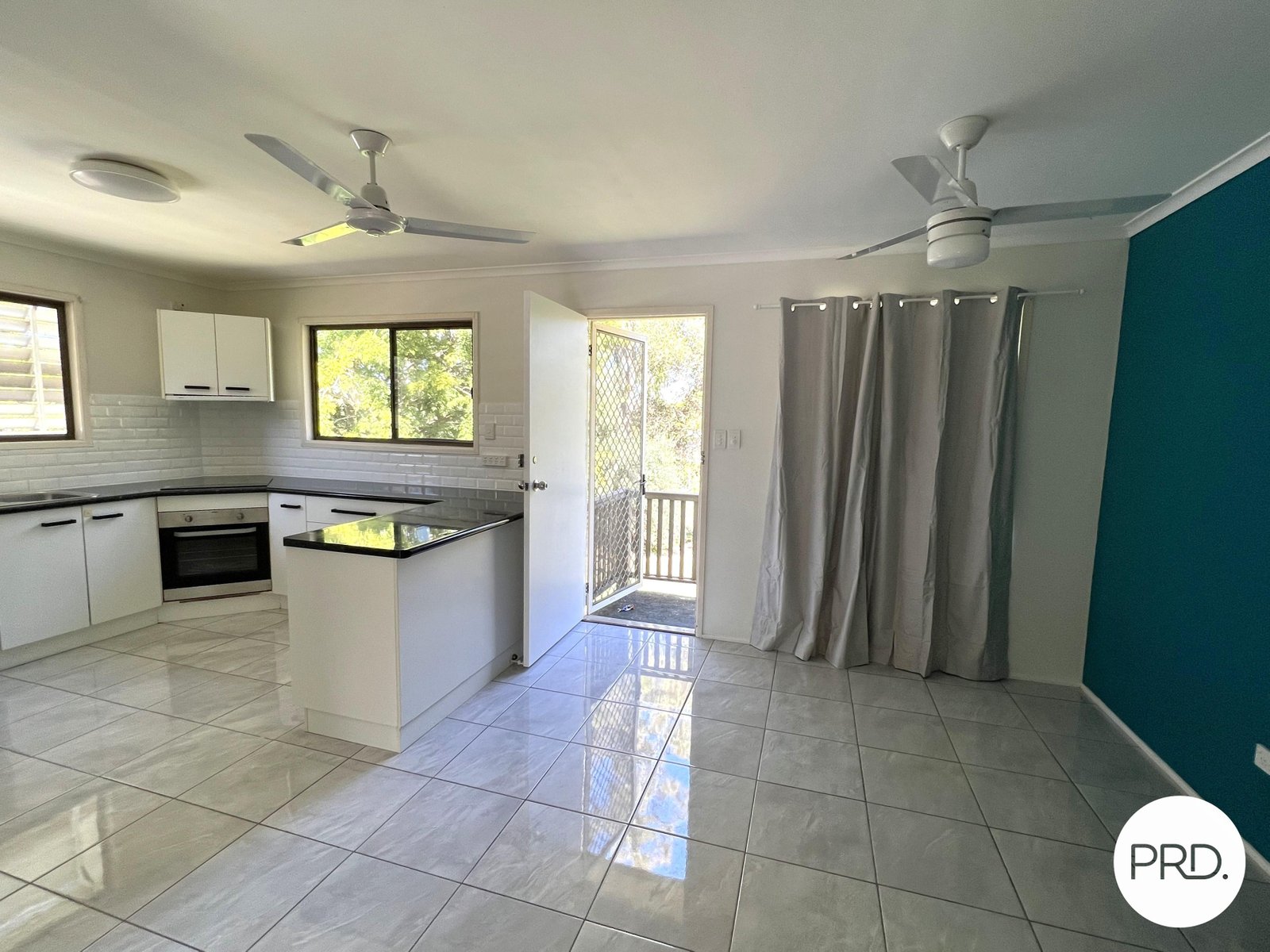 7 Cairncross Street SUN VALLEY 3