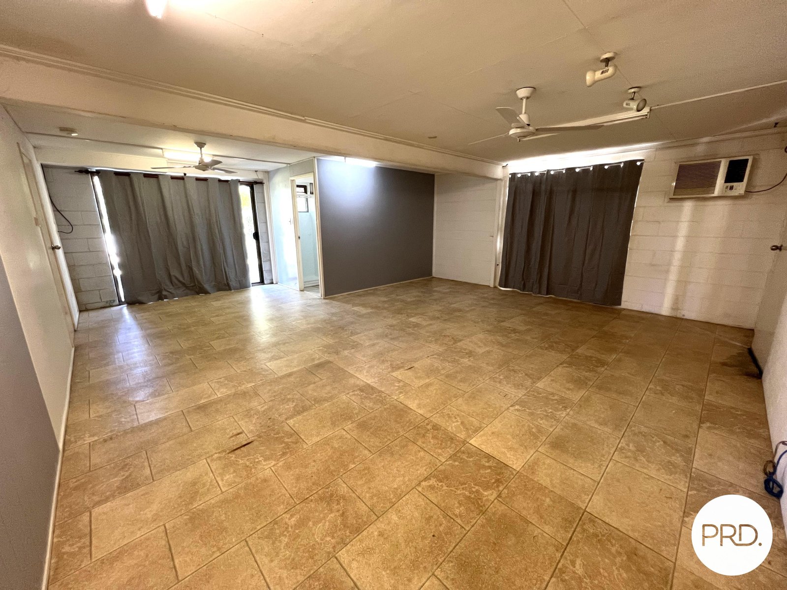 7 Cairncross Street SUN VALLEY 8