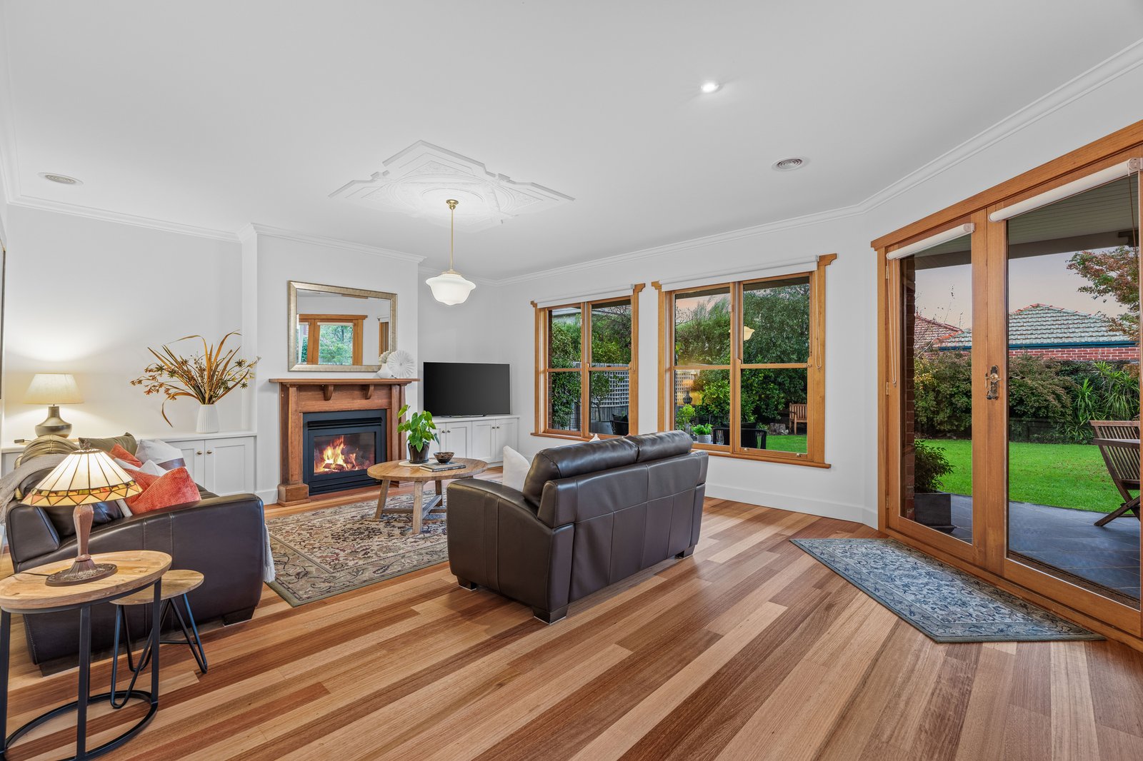 Gallery: 7 Cairnes Grove