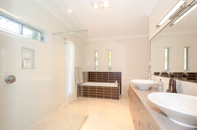 7 Caitlin Court BOYNE ISLAND 4