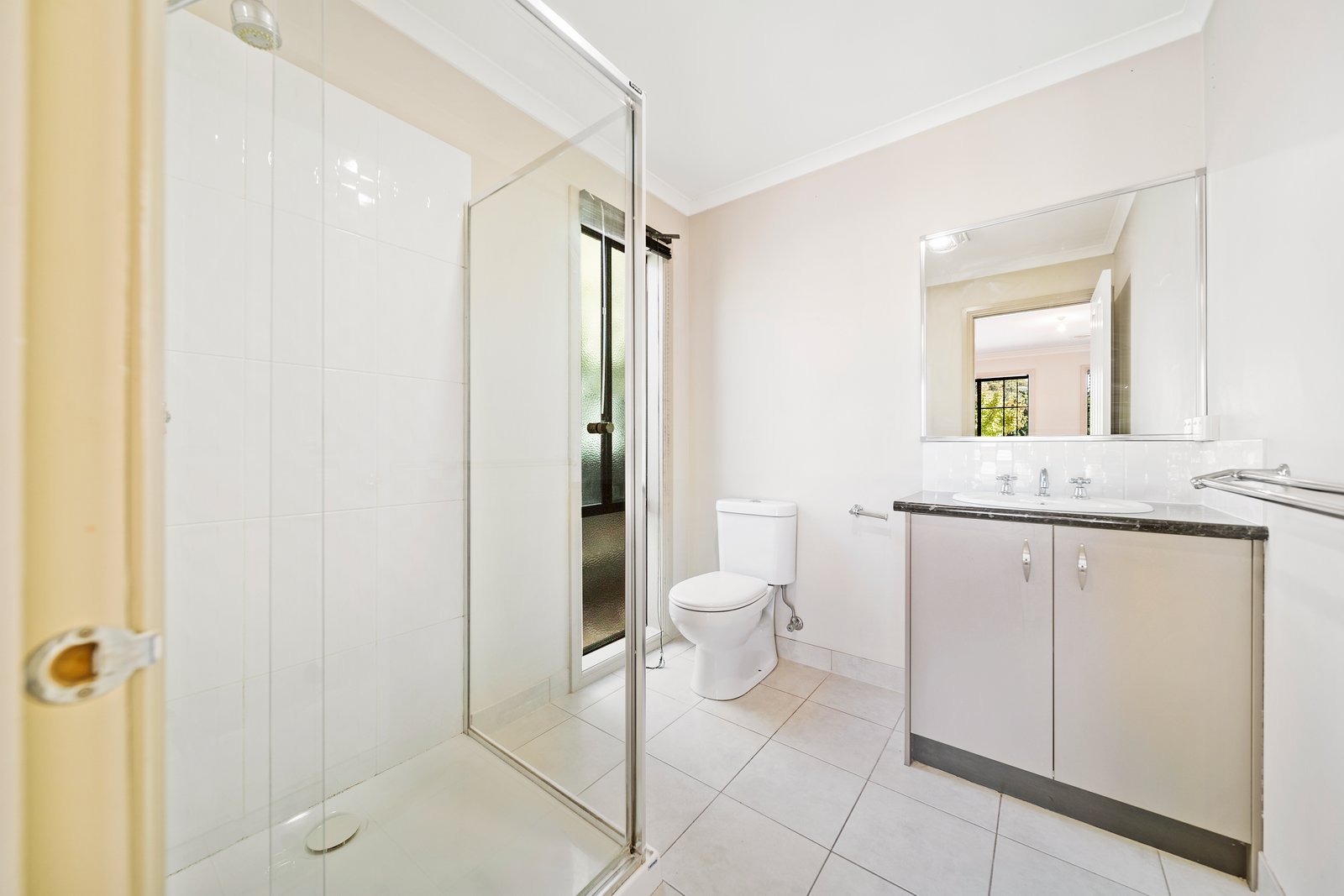 7 Cambridge Court CALIFORNIA GULLY 7