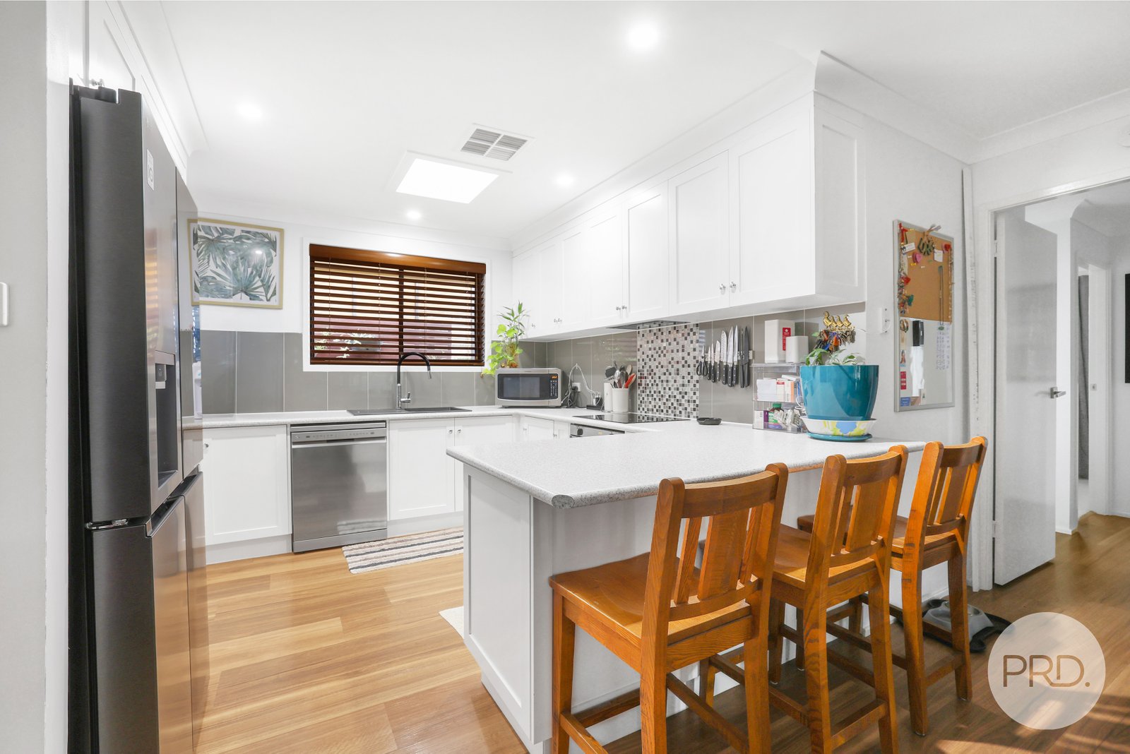 7 Camira Crescent TAMWORTH 9