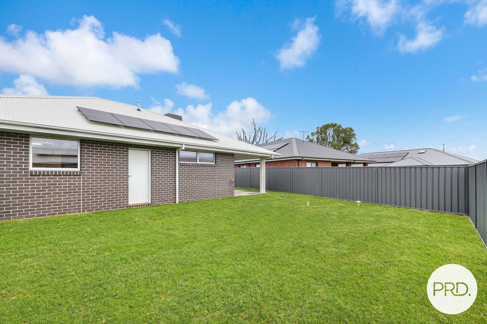 7 Canterbury Road THURGOONA 15