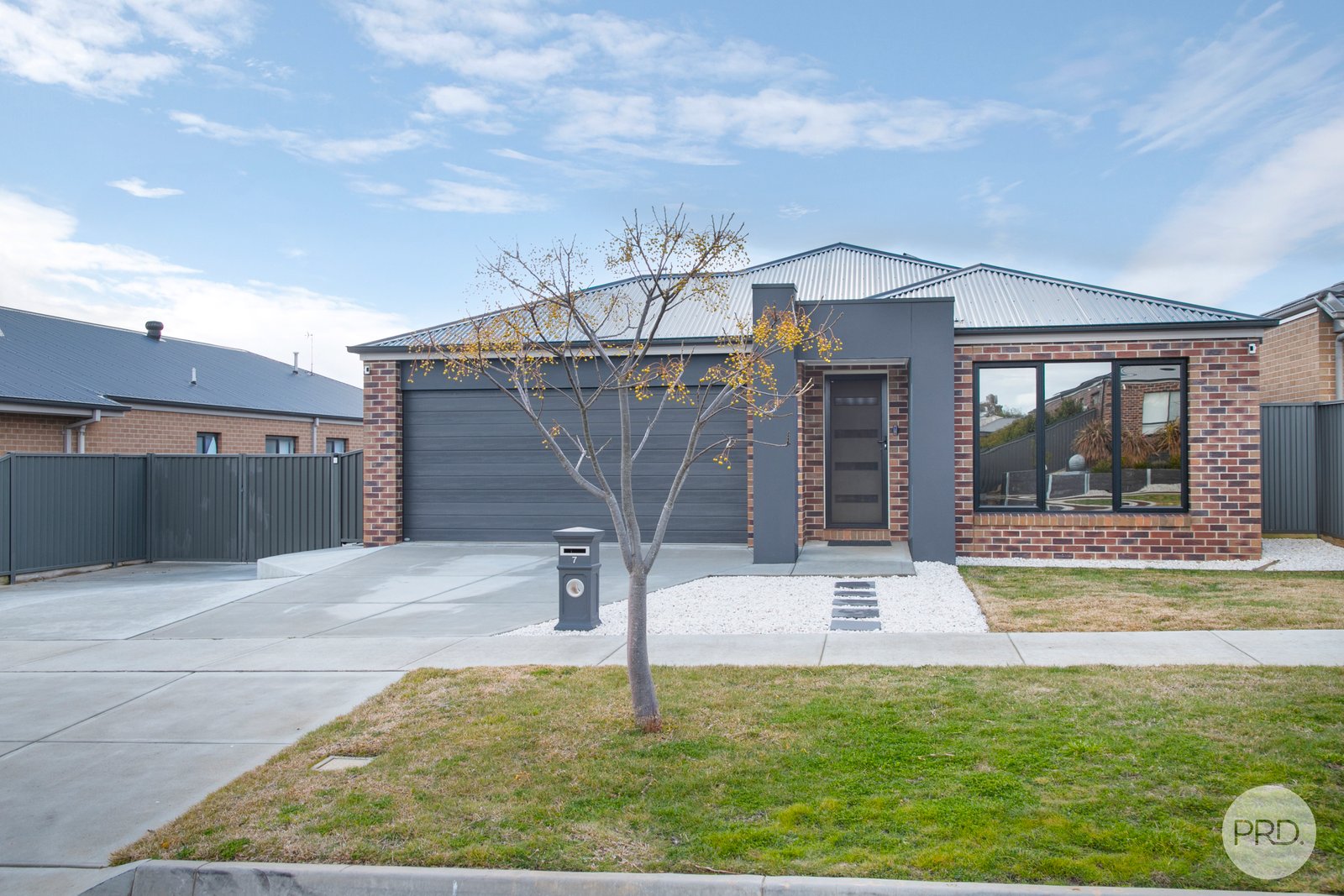 7 Capernwary Rise MINERS REST 1