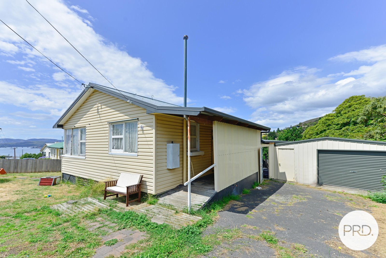 7 Carcoola Street CHIGWELL 16