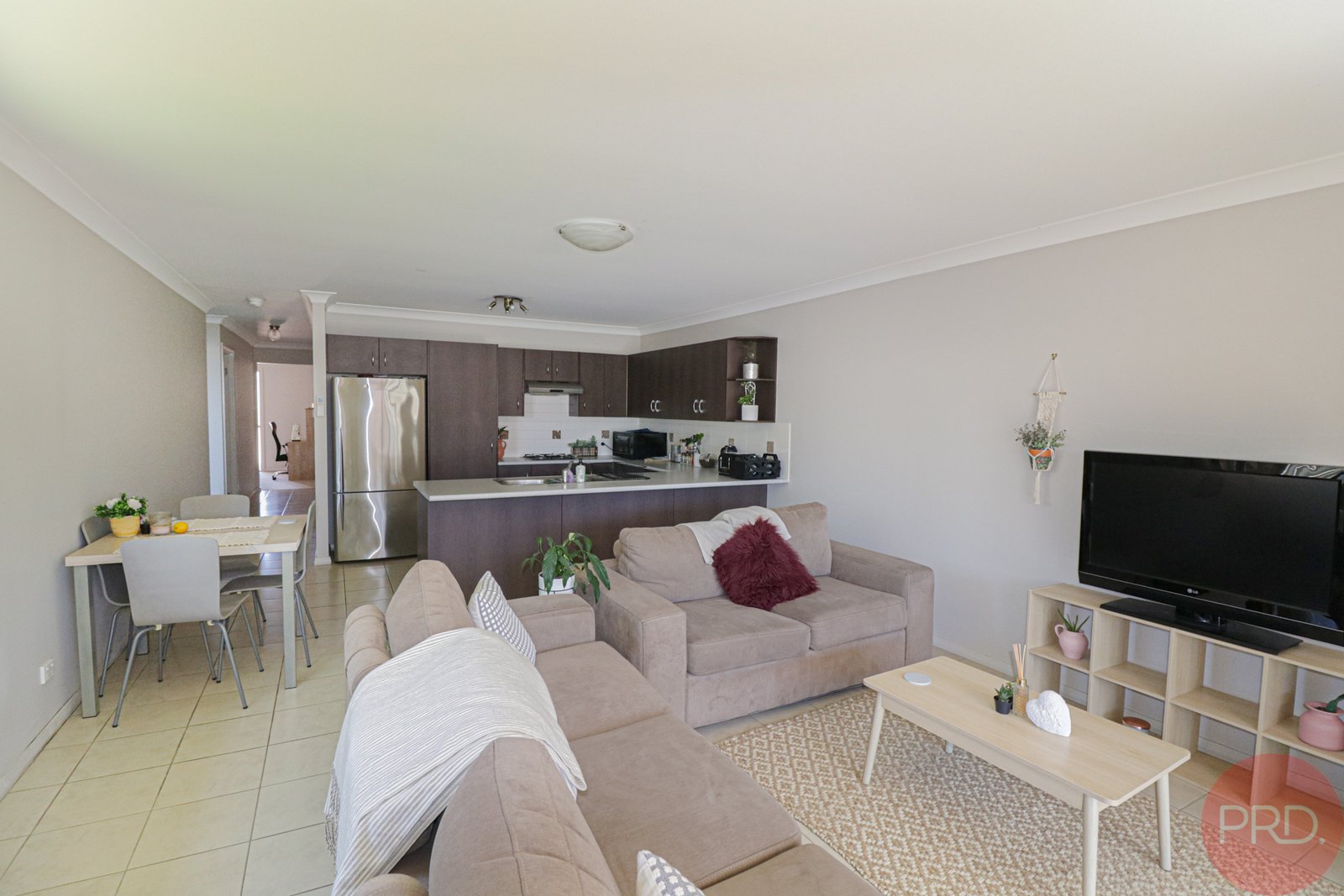 7 Carnarvon Circuit EAST MAITLAND 18