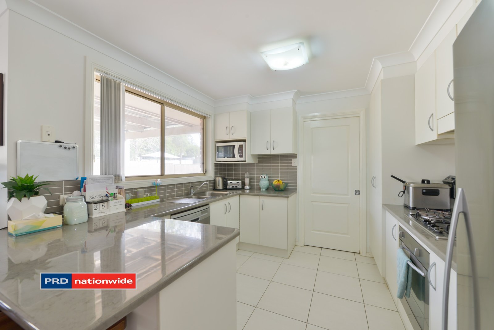 7 Carole Drive KOOTINGAL 2