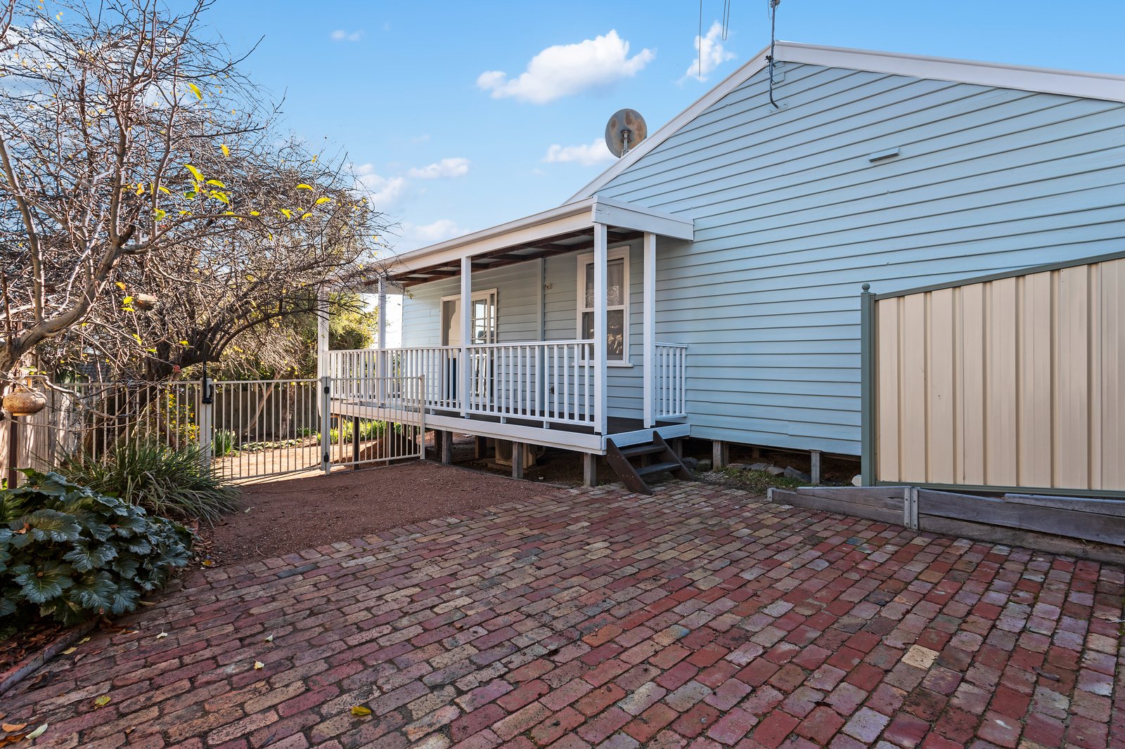7 Casley Street IRONBARK 14