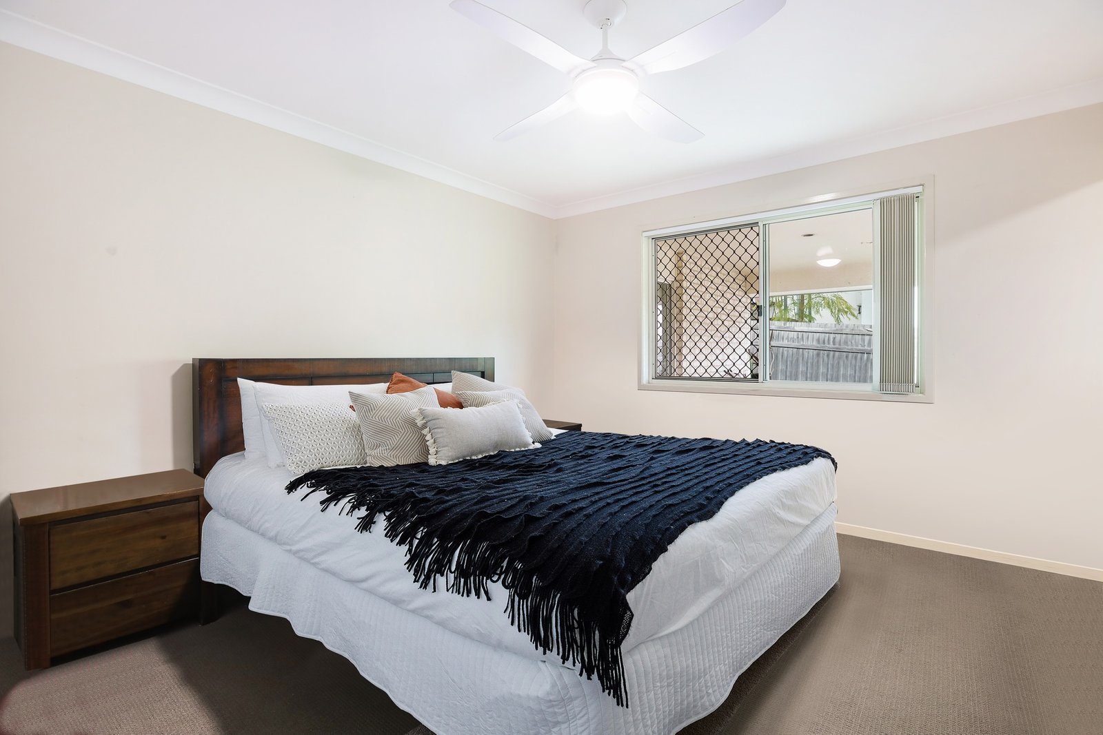 7 Catalunya Court OXENFORD 7