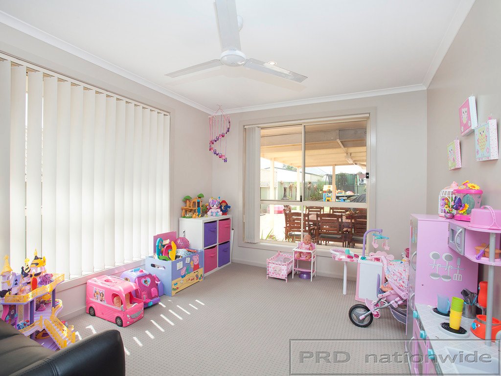 7 Centre Street GRETA 9