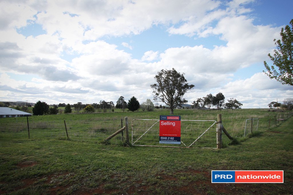 7 Chaffey Close TUMBARUMBA 3