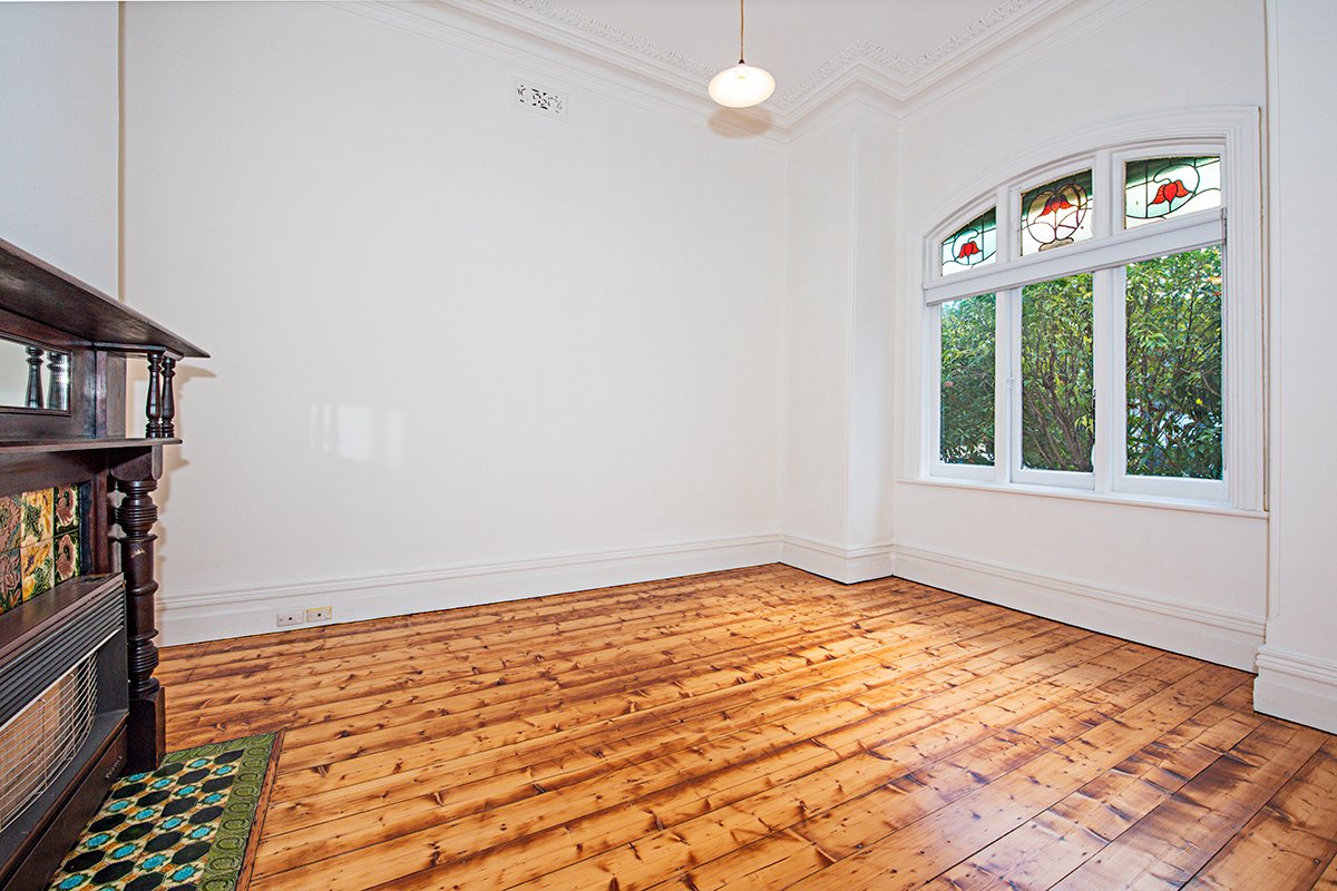 Gallery: 7 Charlotte Place