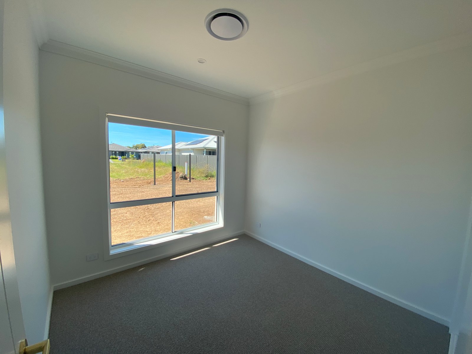 7 Charolais Drive TAMWORTH 6