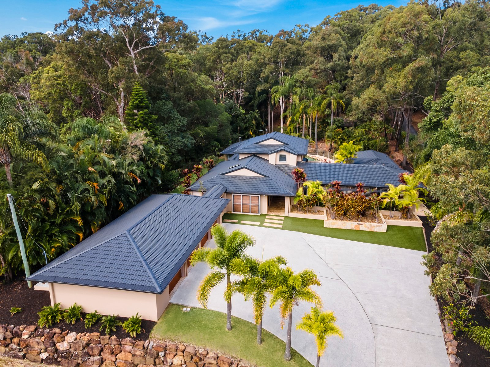 7 Cheshire Grove ELANORA 1