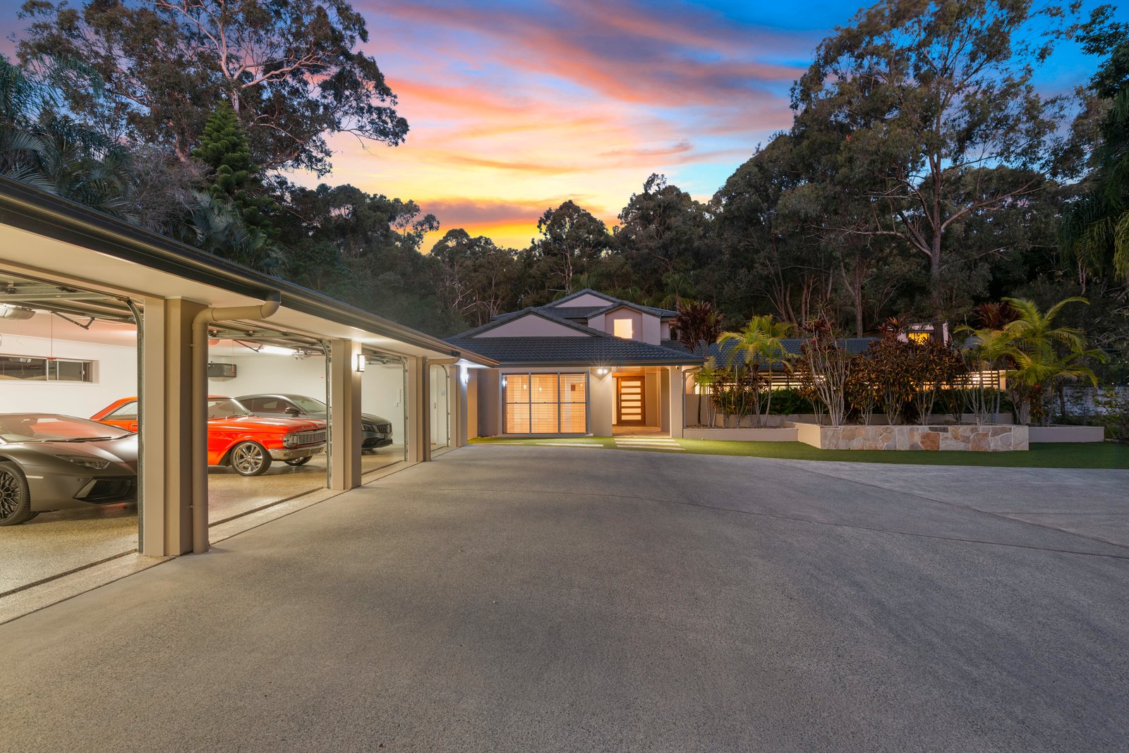 7 Cheshire Grove ELANORA 4