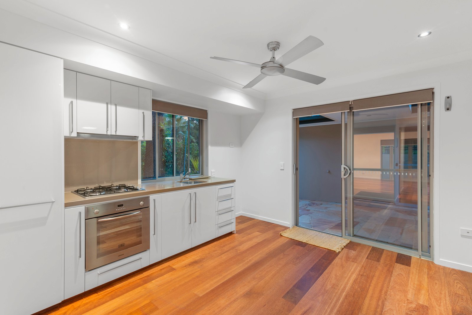 7 Cheshire Grove ELANORA 25