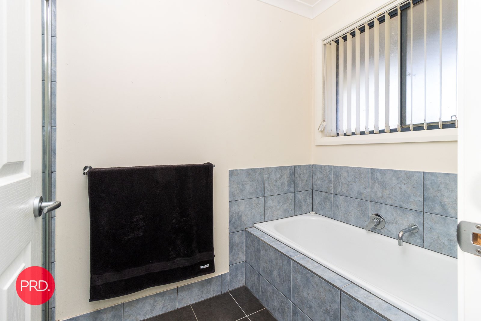 7 Chinnery Close BUNGENDORE 12