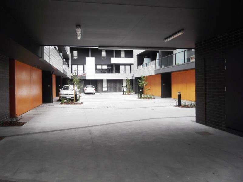Gallery: 7 Cirque Drive