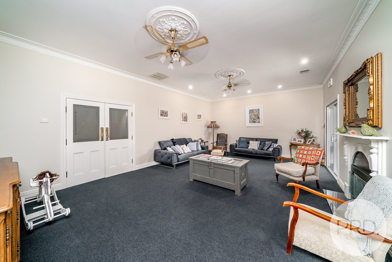 7 Clare Avenue LAKE ALBERT 11