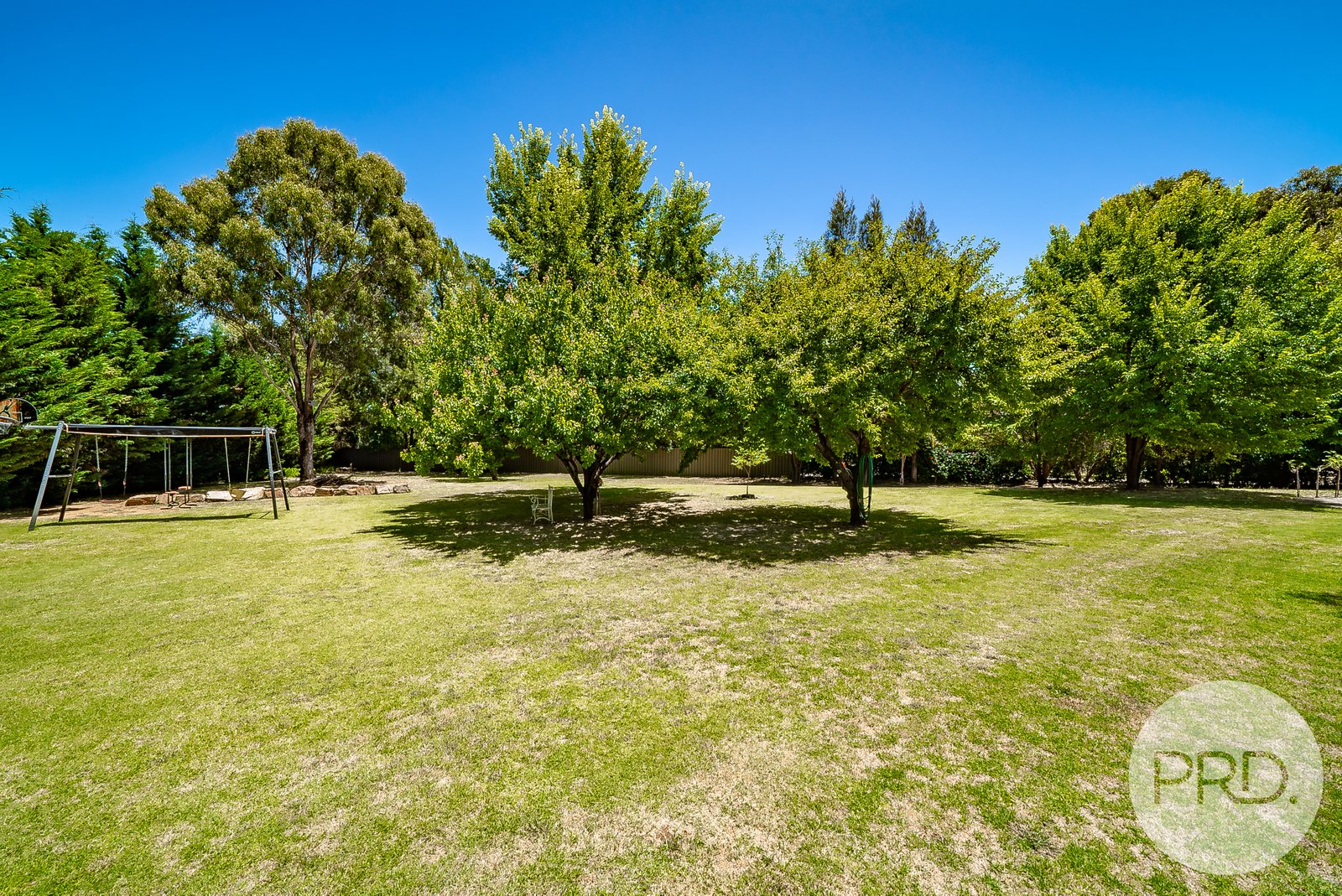 7 Clare Avenue LAKE ALBERT 20