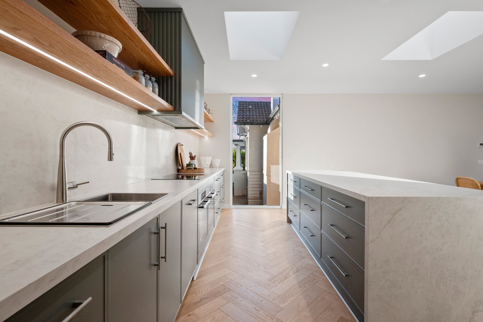 7 Clarke Street KENNINGTON 6