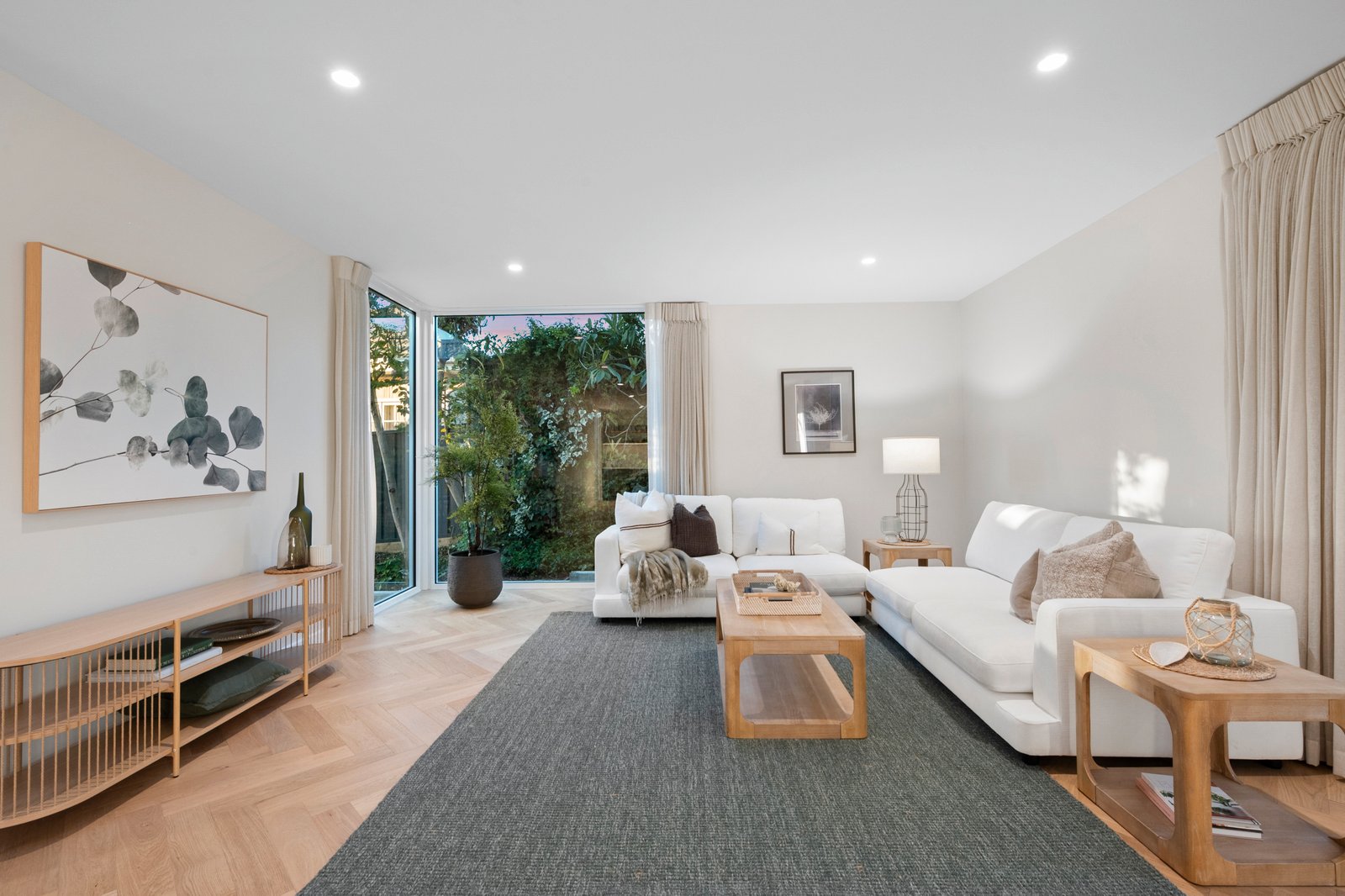 7 Clarke Street KENNINGTON 8