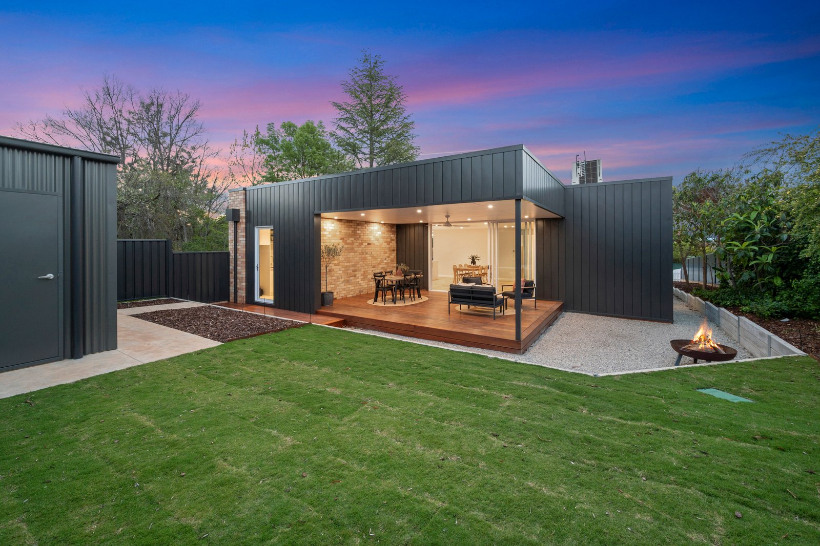 7 Clarke Street KENNINGTON 22
