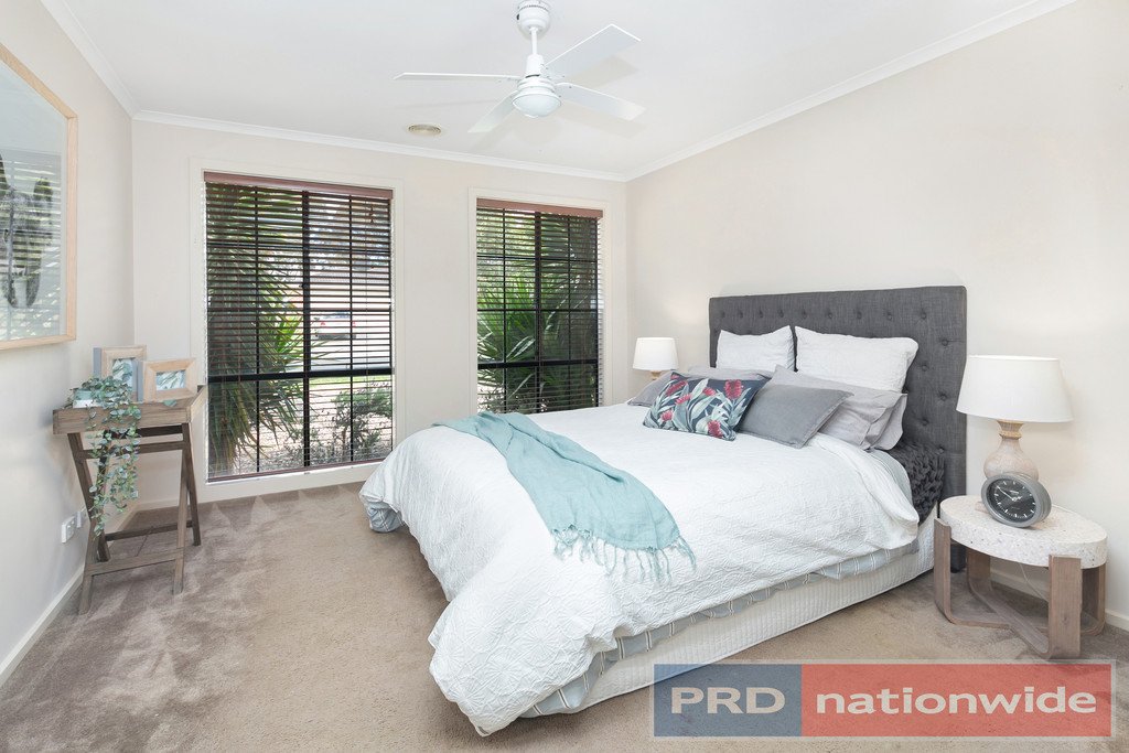 7 Clayton Park Drive CANADIAN 4