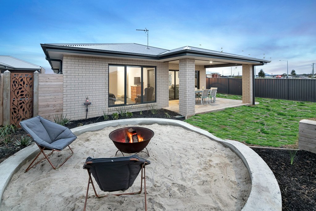 7 Clydesdale Drive BONSHAW 10